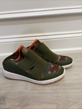 Steve Madden Olive Green Camo Slip-On Mules with Orange Trim
